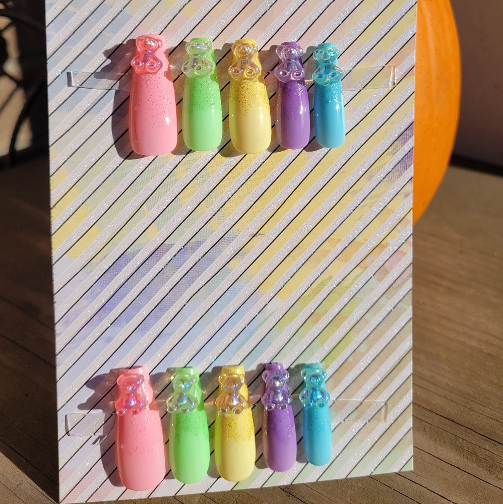 Jelly Bear Press on Nails